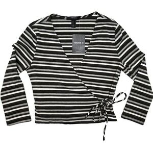 Striped Ribbed Knit Wrap Top Forever 21 Womens Grey White 3/4 Sleeve Small NWT